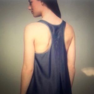 Lululemon all tied up